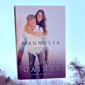 🔵 Hardcover BOOK | The Magnolia Story | Chip & Joanna Gaines | non-fiction